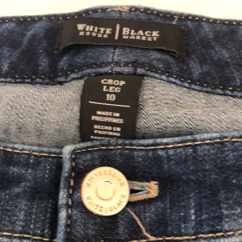 White House black market crop leg size 10 jeans